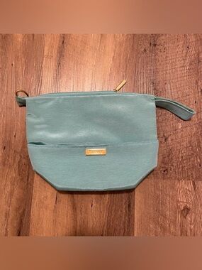 Tiffany & Co. Aqua Plastic Lined Cosmetic Bag Gold-Tone Charm w/ Strap